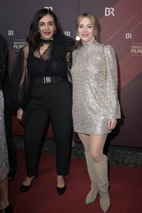 Ilknur Boyraz und Laura Osswald bei der Verleihung des 45. Bayerischen Filmpreises 2023 im Prinzregententheater. München, 19.01.2024