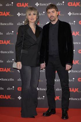 Ciak d Oro 2023 red carpet in Rome, Italy - 20 Jan 2024 Eva Nestori (l) and Michele Riondino (r) attend the Ciak d Oro 2023 red carpet at Galleria del Cardinale Colonna. Rome Italy Copyright: xMarioxCartellix xSOPAxImagesx Eva Nestori, Michele Riondino