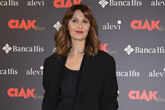 Ciak d Oro 2023 red carpet in Rome, Italy - 20 Jan 2024 Paola Cortellesi attends the Ciak d Oro 2023 red carpet at Galleria del Cardinale Colonna. Rome Italy Copyright: xMarioxCartellix xSOPAxImagesx Paola Cortellesi (4)