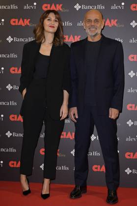 Ciak d Oro 2023 red carpet in Rome, Italy - 20 Jan 2024 Paola Cortellesi (l) and Riccardo Milani (r) attend the Ciak d Oro 2023 red carpet at Galleria del Cardinale Colonna. Rome Italy Copyright: xMarioxCartellix xSOPAxImagesx Paola Cortellesi, Riccardo Milani