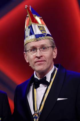 Politiker Daniel Günther (CDU), Ministerpräsident von Schleswig-Holstein, bei der Verleihung des Ordens wider den tierischen Ernst durch den Aachener Karnevalsvereins (AKV) in Aachen. Der Aachener Karnevalsverein will damit Persönlichkeiten ehren, die Humor und Menschlichkeit im Amt beweisen. .Aachen, 27.01.2024 NRW Deutschland Copyright: xChristophxHardtx