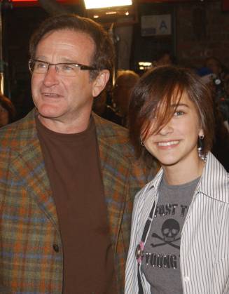 The Lord of The Rings:The Return of The King L.A. Premiere Robin Williams attends The Lord of The Rings:The Return of The King L.A. Premiere held at The Mann Village Theatre. December 3,2003 ( ) Copyright 2003 by Debbie VanStory iPhoto.ca Los Angeles CA USA EDITORIAL USE ONLY Copyright: x( )xCopyrightx2003xbyxDebbiexVanStoryx VanStory,xDebbiex iphotos034499