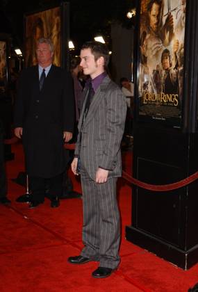 The Lord of The Rings:The Return of The King L.A. Premiere Elijah Woods attends The Lord of The Rings:The Return of The King L.A. Premiere held at The Mann Village Theatre. December 3,2003 ( ) Copyright 2003 by Debbie VanStory iPhoto.ca Los Angeles CA USA EDITORIAL USE ONLY Copyright: x( )xCopyrightx2003xbyxDebbiexVanStoryx VanStory,xDebbiex iphotos034556