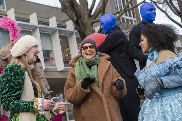 US actress Annette Bening, flanked by Harvard students, does a high reacts with students following a parade, through the Harvard Yard in her honor, as she is named the Harvard University s Hasty Pudding Theatricals 2024 Woman of the Year in Cambridge, MA on Tuesday, February 06, 2024.  BOS20240206032 AmandaxSabga