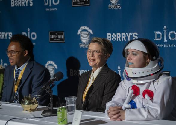 US actress Annette Bening, joined by Harvard students, takes questions during a press conference, following a roast in her honor, as she is named the Harvard University s Hasty Pudding Theatricals 2024 Woman of the Year in Cambridge, MA on Tuesday, February 06, 2024.  BOS20240206040 AmandaxSabga