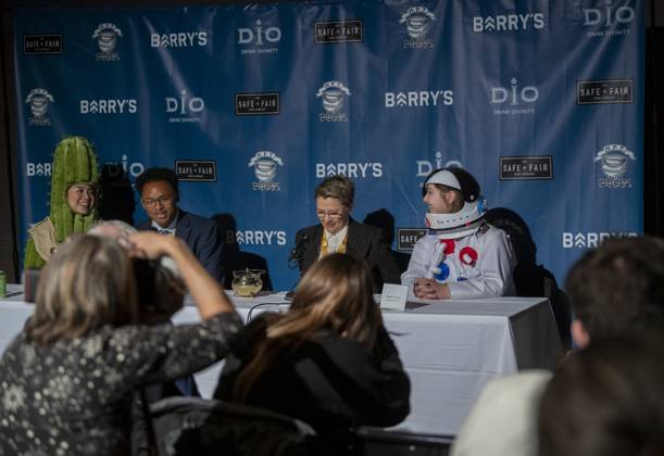 US actress Annette Bening, joined by Harvard students, reacts as she takes questions during a press conference, following a roast in her honor, as she is named the Harvard University s Hasty Pudding Theatricals 2024 Woman of the Year in Cambridge, MA on Tuesday, February 06, 2024.  BOS20240206041 AmandaxSabga