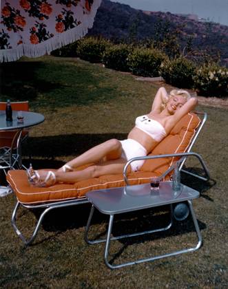 American actress and singer Marilyn Monroe (1926 - 1962) in California, 1953 (photo) 1632136 American actress and singer Marilyn Monroe (1926 - 1962) in California, 1953 (photo); (add.info.: L actrice et chanteuse americaine Marilyn Monroe (1926 - 1962) en Californie, 1953 --- American actress and singer Marilyn Monroe (1926 - 1962) in California, 1953); Diltz. Copyright: xDiltzx xBridgemanxImagesx 1632136