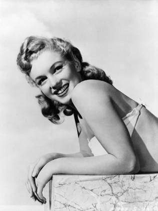 American actress and singer Marilyn Monroe (1926 - 1962), 1948 (b w photo) 1632142 American actress and singer Marilyn Monroe (1926 - 1962), 1948 (b w photo); (add.info.: L actrice et chanteuse americaine Marilyn Monroe (1926 - 1962) en 1948 --- American actress and singer Marilyn Monroe (1926 - 1962), 1948); Diltz. Copyright: xDiltzx xBridgemanxImagesx 1632142