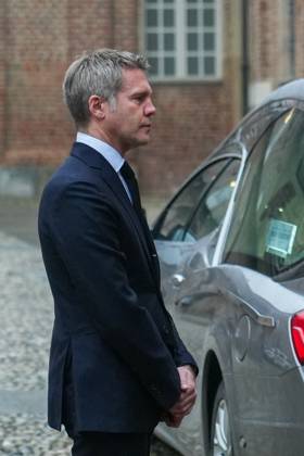 Le prince Emmanuel-Philibert de Savoie assiste Ã la veillÃ e funebre de son pere, le prince Victor-Emmanuel de Savoie, en l Eglise de Sant Uberto Ã Turin Le prince Emmanuel-Philibert de Savoie - VeillÃ e funebre du prince Victor-Emmanuel de Savoie, en l Eglise de Sant Uberto Ã Turin, en prÃ sence de sa veuve Marina Ricolfi-Doria, de son fils, le prince Emmanuel-Philibert de Savoie avec sa femme la princesse Clotilde Courau et leurs filles les princesses Vittoria et Louisa, le 9 fÃ vrier 2024. Le fils du dernier roi d Italie s est Ã teint le 3 fÃ vrier 2024 Ã l Ã¢ge de 86 ans. Prince Emanuele Filiberto pauses and pays respect to his father prince Vittorio Emanuele di Savoia in Saint Hubert Chapel in the Reggia of Venaria Reale, near T  Copyright: xLuciaxSabatellix xBestimagexLuciaxSabatellix xBestimagex