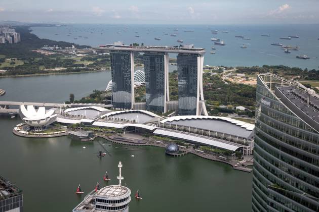 Aerial view of the Marina Bay Sands resort and Singapore Marina Singapore, Singapore R_ILLQ240205BF-1345193-01 EDITORIAL USE ONLY