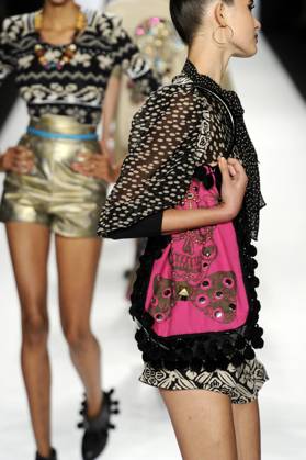 Project Runway Way Ready to Wear Spring Summer 2011 New York Project Runway Way Ready to Wear Spring Summer 2011 New York, Credit:Zeppelin Photo Avalon Copyright: xZeppelinxPhotox xAvalonx 0552224933