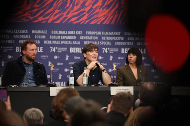 Bilder des Jahres 2024, Entertainment 02 Februar Entertainment Themen der Woche KW07 Berlin, Deutschland, 15.02.2024: Hotel Grand Hyat: 74. Berlinale: Pressekonferenz mit Regisseur, Drehbuchautor und Schauspielern von Film Small things like these : Tim Mielants, Cillian Murphy, Eileen Walsh Copyright: xdtsxNachrichtenagenturx dts_30652