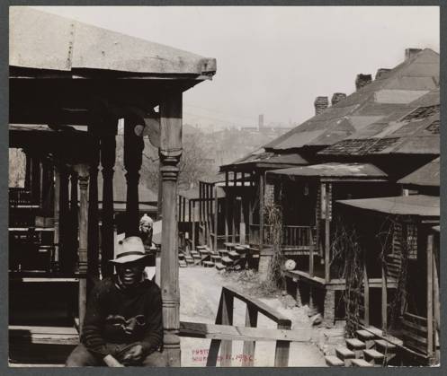 African Americans and houses. Atlanta, Georgia, 1936 (b w photo) 5894998 African Americans and houses. Atlanta, Georgia, 1936 (b w photo) by Evans, Walker (1903-75); Private Collection. Copyright: xBridgemanxImagesx 5894998