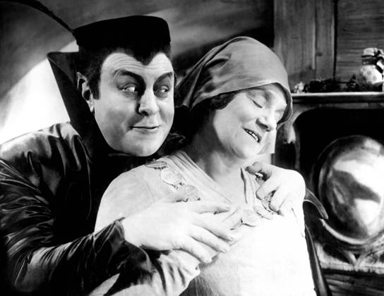 Faust directed by Friedrich Wilhelm Murnau (F. W. Murnau), 1926 6035065 Faust directed by Friedrich Wilhelm Murnau (F. W. Murnau), 1926; (add.info.: with Emil Jannings and Yvette Guilbert); Diltz. Copyright: xDiltzx xBridgemanxImagesx 6035065