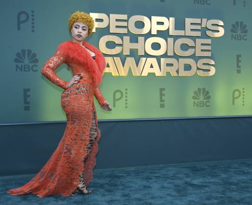 Bilder des Jahres 2024, Entertainment 02 Februar Entertainment Themen der Woche KW07 Entertainment Bilder des Tages Ice Spice attends the People s Choice Awards at the Barker Hangar in Santa Monica, California on Sunday, February 18, 2024.  LAP20240218038 JIMxRUYMEN