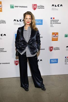 Marie Burchard bei der Verleihung vom Ritterorden fuer Kunst und Literatur im Rahmen der Berlinale Soiree Francaise du Cinema in der Franzoesischen Botschaft am 19.02.2024 in Berlin Berlinale Soiree Francaise 2024- Verleihung vom Chevalier Orden fuer Leila Hamid & Martin Kochendoerfer