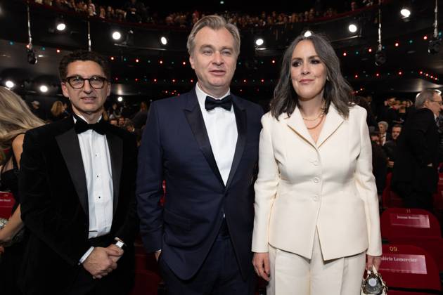 49eme Ã dition de la cÃ rÃ monie des CÃ sar Ã l?Olympia Ã Paris Maxime Saada , Christopher Nolan et sa femme Emma Thomas - 49eme Ã dition de la cÃ rÃ monie des CÃ sar Ã l?Olympia Ã Paris le 23 fÃ vrier 2024 Dominique Jacovides Olivier Borde Bestimage 49th Cesar Film Awards at L Olympia on February 23, 2024 in Paris Paris France  Copyright: xBORDE-JACOVIDESx xBESTIMAGExBORDE-JACOVIDESx xBESTIMAGEx