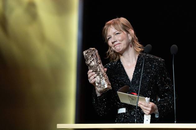 Bilder des Jahres 2024, Entertainment 02 Februar Entertainment Themen der Woche KW08 Entertainment Bilder des Tages 49eme Ã dition de la cÃ rÃ monie des CÃ sar Ã l?Olympia Ã Paris Sandra Hüller, CÃ sar de la meilleure actrice pour Anatomie d?une chute - 49eme Ã dition de la cÃ rÃ monie des CÃ sar Ã l?Olympia Ã Paris le 23 fÃ vrier 2024 Dominique Jacovides Olivier Borde Bestimage 49th Cesar Film Awards at L Olympia on February 23, 2024 in Paris Paris France  Copyright: xBORDE-JACOVIDESx xBESTIMAGExBORDE-JACOVIDESx xBESTIMAGEx