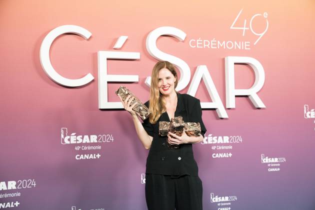 49eme ceremonie des CESAR - Salle de presse Phtocall des laureats. 49th CESAR ceremony awards. Photocall of winners : Justine Triet 302003 2024-02-24 Olympia  Copyright: xIvankaxVoisinx xStarfacex STAR_302003_097