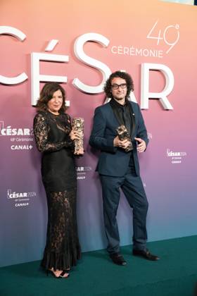 49eme ceremonie des CESAR - Salle de presse Phtocall des laureats. 49th CESAR ceremony awards. Photocall of winners : Kaouther Ben Hania, Nadim Cheikhrouha 302003 2024-02-24 Olympia  Copyright: xIvankaxVoisinx xStarfacex STAR_302003_067
