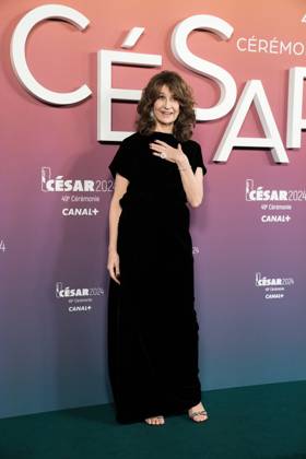 49eme ceremonie des CESAR - Salle de presse Phtocall des laureats. 49th CESAR ceremony awards. Photocall of winners : Valerie Lemercier 302003 2024-02-24 Olympia  Copyright: xIvankaxVoisinx xStarfacex STAR_302003_089