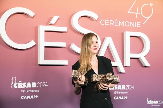 49eme ceremonie des CESAR - Salle de presse Phtocall des laureats. 49th CESAR ceremony awards. Photocall of winners : Justine Triet 302003 2024-02-24 Olympia  Copyright: xIvankaxVoisinx xStarfacex STAR_302003_101