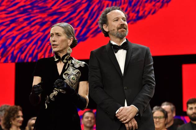 Mariette Rissenbeek und Carlo Chatrian bei der Closing Ceremony mit Preisverleihung auf der Berlinale 2024 74. Internationale Filmfestspiele Berlin im Berlinale Palast. Berlin, 24.02.2024