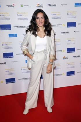 Mona Ameziane bei der Verleihung des Deutschen Lesepreises 2024 im Humboldt CarrÃ . Berlin, 27.02.2024