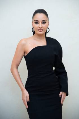 PFW Simon Jacquemus Medal Photocall Amina Muaddi attending the Simon Jacquemus Chevalier de l ordre des Arts et des Lettres Medal Ceremony as part of Paris Fashion Week in Paris, France on March 02, 2024. Photo by Aurore Marechal ABACAPRESS.COM Paris France  Copyright: xMarechalxAurore ABACAx