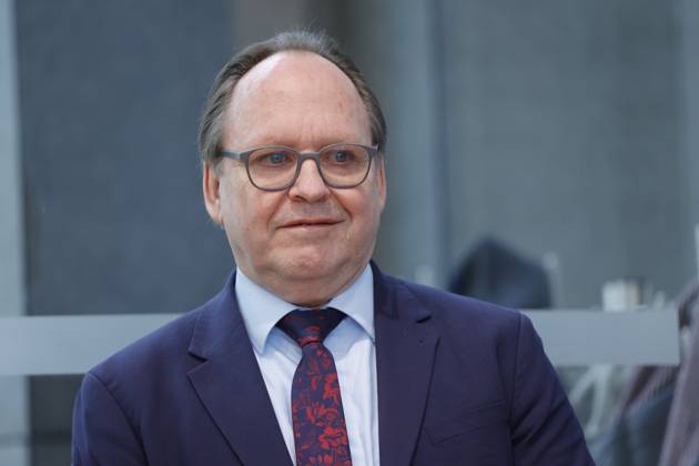 Hans-Ulrich Gerland, Leitender Beamter, Deutschland, Berlin, Bundespressekonferenz, Thema: Vorstellung des Jahresberichtes 2023