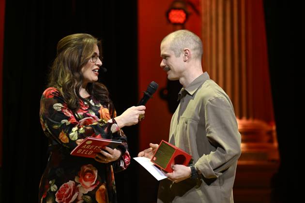 STOCKHOLM, SWEDEN 20240314 Linus Sundahl Djerf Svenska Dagbladet winner in the Portrait category at the Picture of the Year award ceremony at Nalen in Stockholm STOCKHOLM SWEDEN x10050x  Copyright: xPontusxLundahl TTx ARETS BILD 2024 SjdrH5WxNiE