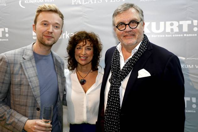 Marc Weide, Isabel Varell und Hape Kerkeling bei der Verleihung des Comedy-Preises Recklinghäuser Hurz im Ruhrfestspielhaus. Recklinghausen, 18.03.2024