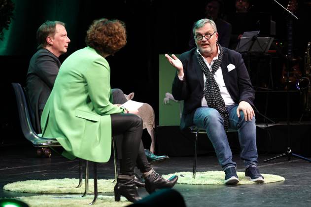 Achim Hagemann, Steffi Neu und Hape Kerkeling bei der Verleihung des Comedy-Preises Recklinghäuser Hurz im Ruhrfestspielhaus. Recklinghausen, 18.03.2024