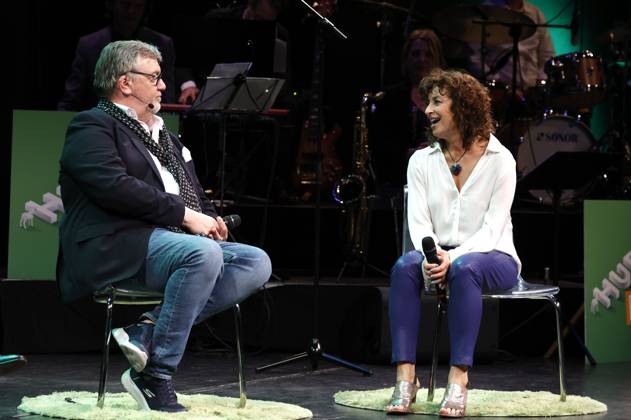 Hape Kerkeling und Isabel Varell bei der Verleihung des Comedy-Preises Recklinghäuser Hurz im Ruhrfestspielhaus. Recklinghausen, 18.03.2024