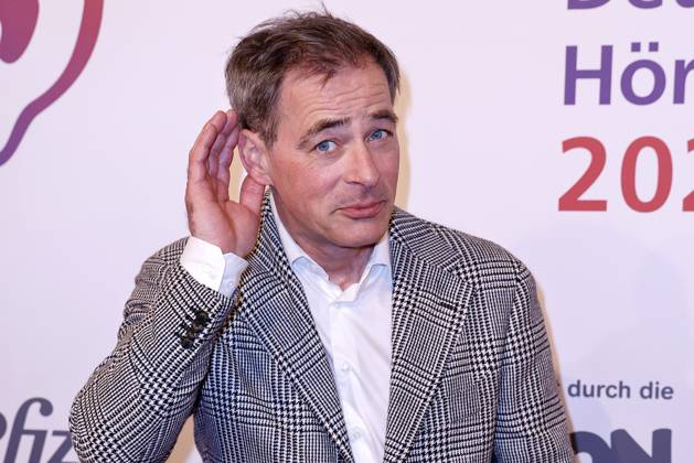 Entertainment Bilder des Tages Jan Sosniok bei der Verleihung vom Deutschen Hoerfilmpreis am 19.03.2024 in Berlin Deutscher Hoerfilmpreis 2024 in Berlin