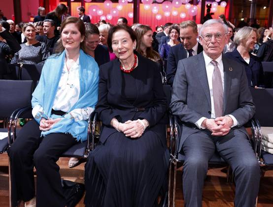 Ulrike Koehler, Eva Luise Koehler, Horst Koehler beim Deutschen Hoerfilmpreis 2024 in der Hauptstadtrepraesentanz der Deutschen Telekom Berlin.