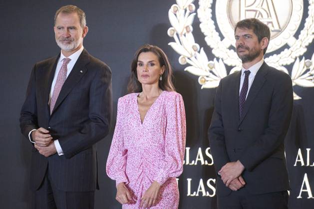 03-04-2024 Spain Queen Letizia and King Felipe attend the gold medals for Merit in the fine arts 2022 at the Cadiz congress palace in Cadiz. No Spain Â  Copyright: xPPEx