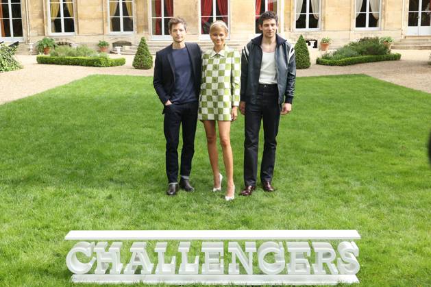 Bilder des Jahres 2024, Entertainment 04 April Entertainment Themen der Woche KW14 Challengers Photocall - Paris Mike Faist, Zendaya and Josh O?Connor attends Challengers photocall held at Maison de l Amerique Latine, on April 06, 2024 in Paris, France. Photo by Jerome Domine ABACAPRESS.COM Paris France  Copyright: xDominexJerome ABACAx