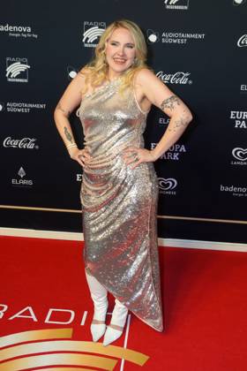 Asdis bei der Verleihung vom Radio Regenbogen Award im Europapark am 19.04.2024 in Rust Radio Regenbogen Award 2024 im Europapark in Rust