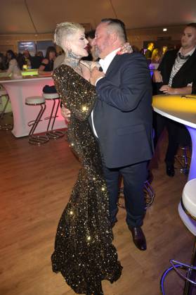 Melanie Müller mit Freund Andreas Kunz bei der Verleihung des 24. Radio Regenbogen Award 2024 in der Europa-Park Arena. Rust, 19.04.2024