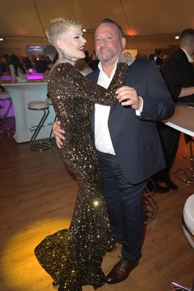 Melanie Müller mit Freund Andreas Kunz bei der Verleihung des 24. Radio Regenbogen Award 2024 in der Europa-Park Arena. Rust, 19.04.2024