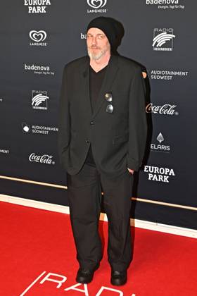 RADIO REGENBOGEN AWARD 2024. Torsten Sträter anläßlich der Verleihung des Medienpreises aus Baden-Württemberg Radio Regenbogen Award am 19.04.2024 im Europapark Rust. 20240419MWI127916