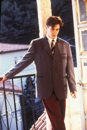 ROBERT DOWNEY JR AT PHOTO SHOOT IN HOLLYWOOD, CALIFORNIA. FEBRUARY 1988. ROBERT DOWNEY JR AT PHOTO SHOOT IN HOLLYWOOD, CALIFORNIA. FEBRUARY 1988. ,  Copyright: xKarenxHardyx xAvalonx 0546670562