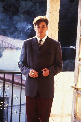 ROBERT DOWNEY JR AT PHOTO SHOOT IN HOLLYWOOD, CALIFORNIA. FEBRUARY 1988. ROBERT DOWNEY JR AT PHOTO SHOOT IN HOLLYWOOD, CALIFORNIA. FEBRUARY 1988. ,  Copyright: xKarenxHardyx xAvalonx 0546670565