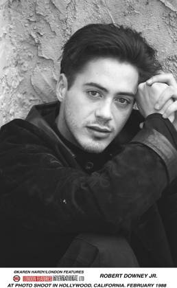 2001 ROBERT DOWNEY JR. AT PHOTO SHOOT IN HOLLYWOOD, CALIFORNIA. FEBRUARY 1988. 2001 ROBERT DOWNEY JR. AT PHOTO SHOOT IN HOLLYWOOD, CALIFORNIA. FEBRUARY 1988. , Copyright: xKarenxHardyx xAvalonx 0546670650