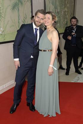 Nina Bott mit Partner Benjamin Baarz bei der 19. Verleihung des Felix Burda Award 2024 im Hotel Adlon Kempinski. Berlin, 21.04.2024