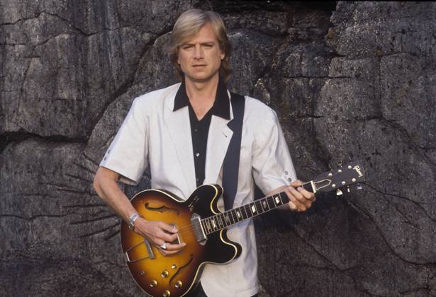 Justin Hayward Justin Hayward ,  Copyright: xMalcolmxHeywoodx xAvalonx 0532344203