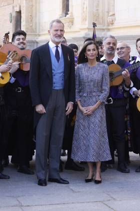 April 23, 2024, Madrid, Madrid, Spain: KING FELIPE VI of Spain, QUEEN LETIZIA of Spain and Spanish writer LUIS MATEO DÃªEZ attend the Miguel De Cervantes Literature award 2023 at the Alcal¡ de Henares University Madrid Spain - ZUMAc260 20240423_zep_c260_029 Copyright: xMikexChicorrox