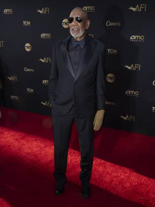 April 27, 2024, Hollywood, California, USA: Morgan Freeman attends the 49th Annual AFI Life Achievement Award Honoring Nicole Kidman. Hollywood USA - ZUMAb173 20240427_aap_b173_049 Copyright: xBillyxBennightx