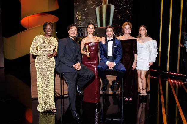 Bilder des Jahres 2024, Entertainment 05 Mai Entertainment Themen der Woche KW18 Entertainment Bilder des Tages Fotocall - Deutscher Filmpreis Moderatoren Ivy Quainoo. Aurel Mertz, Gizem Emre, Tobias Krell (Checker Tobi), Margarita Broich und Jasna Fritzi Bauer beim Fotocall der Moderatoren des Deutschen Filmpreises 2024 im Theater am Potsdamer Platz am 01.05.2024 in Berlin. Copyright: xEventpressxKochanx
